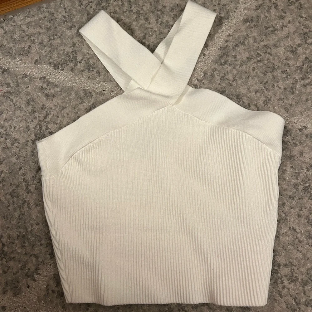 Aritzia Babaton Sculpt Knit Top – Cross Neck, M - Picture 2 of 6